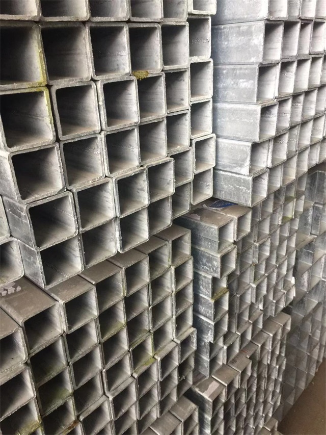 低合金 Q355B 赤坎赤坎赤坎镀锌无缝方管 工程专用无缝赤坎赤坎赤坎镀锌方管